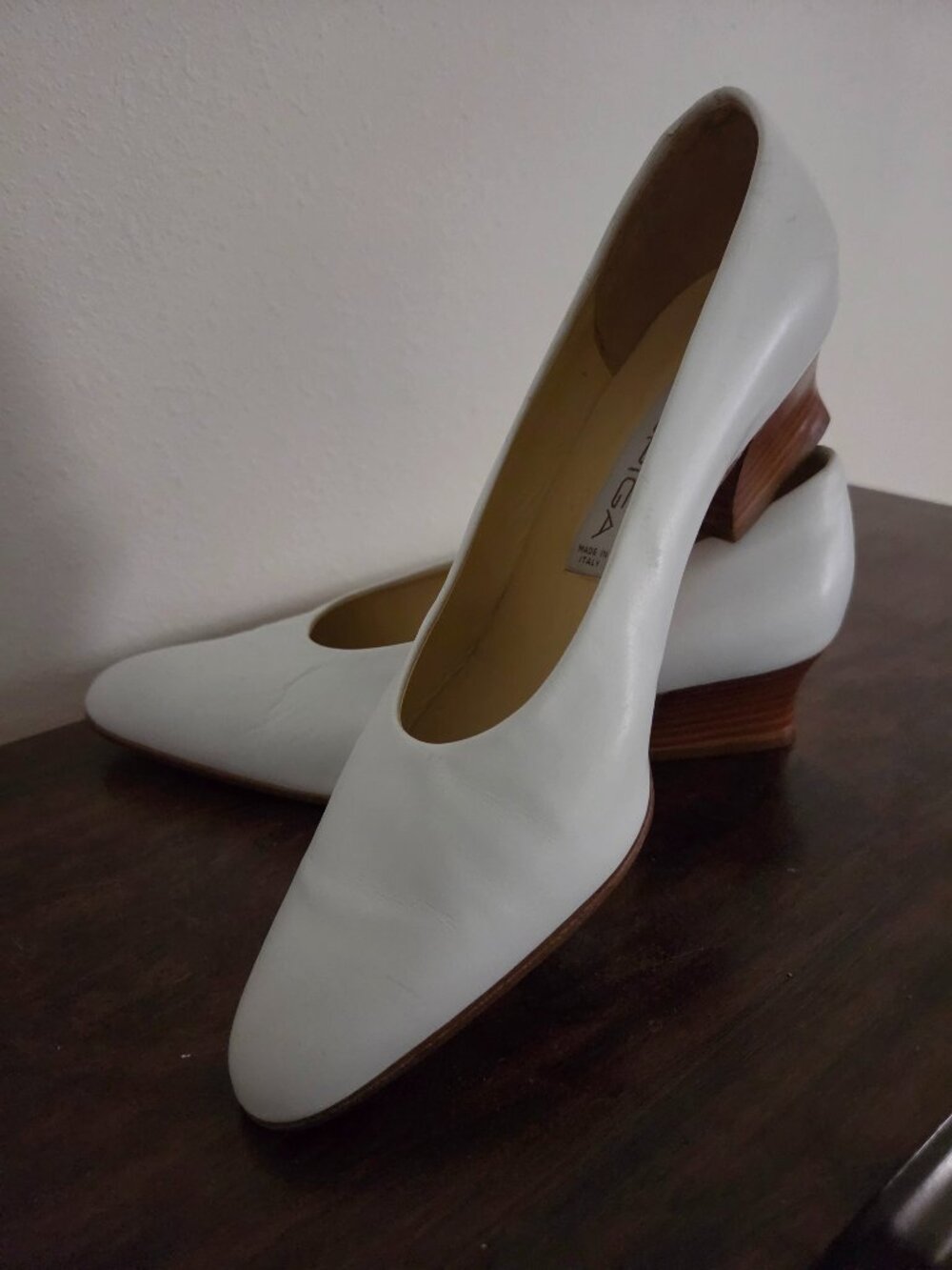 women's white VIA SPIGA shoes size 7